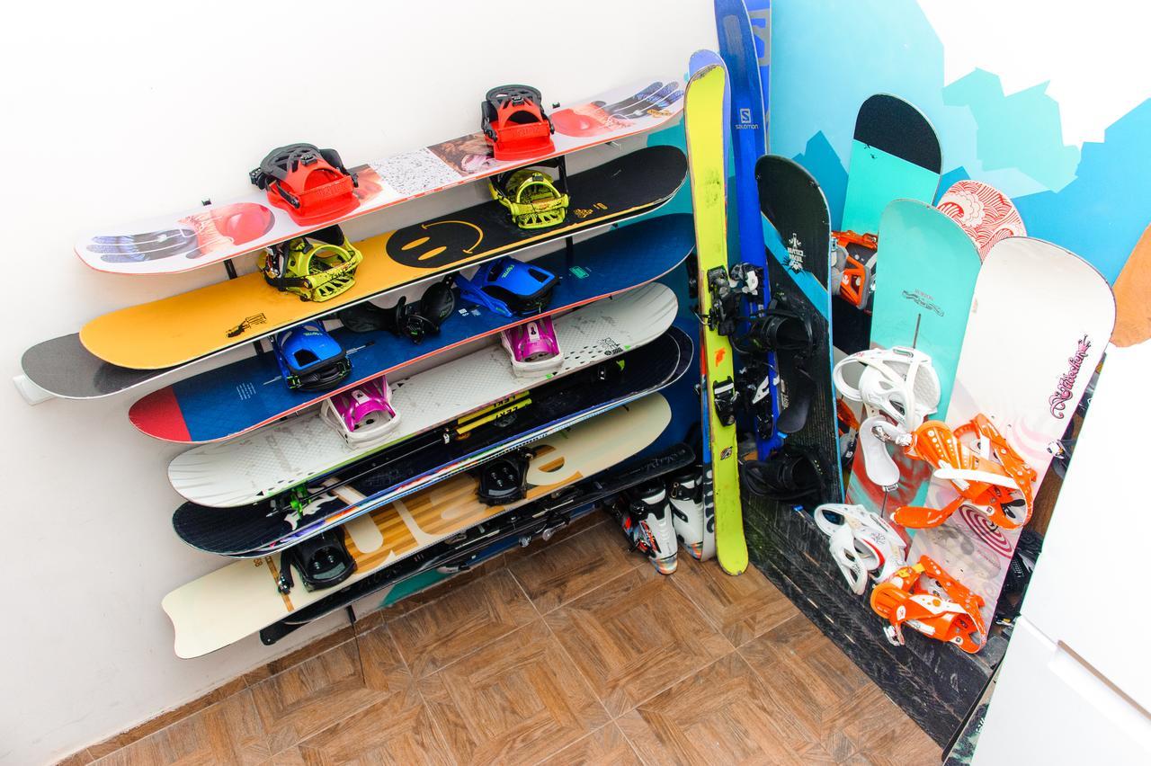Riders House New Gudauri Hostel Room photo
